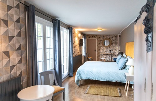 Canaules-et-Argentieres Bed & Breakfast | Family bed and breakfast with terrace - Gard - Cévennes