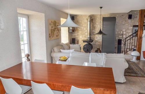 Montaigu-de-Quercy Other | Family friendly facilities - Sleeps up to 6