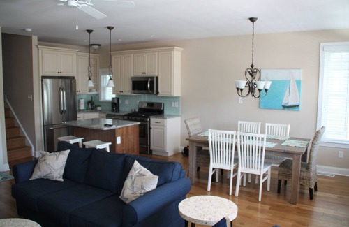 North End Condo | Family Friendly! 1st Floor - 2 Short Blocks to Beach & Boardwalk, Great Reviews!
