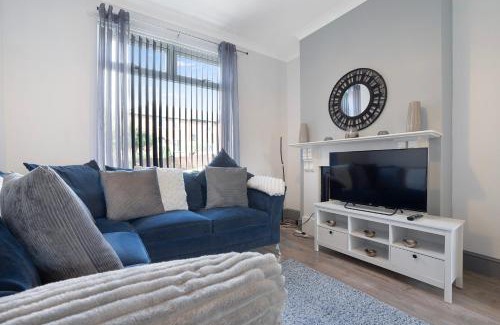 Ushaw Moor Apartment | Family-Friendly 2BR Close to Durham City
