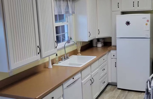 La Grande House | Family-Friendly 3-Bedroom House, Close to Downtown and EOU!