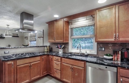 Wellesley House | Family-friendly 3BR House