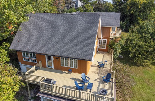 Peru House | Family friendly, all season ADK Coast Retreat