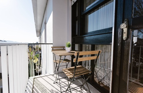 Oliveira do Castelo Apartment | Family-friendly apartment in city center with parking, wifi, air cond.