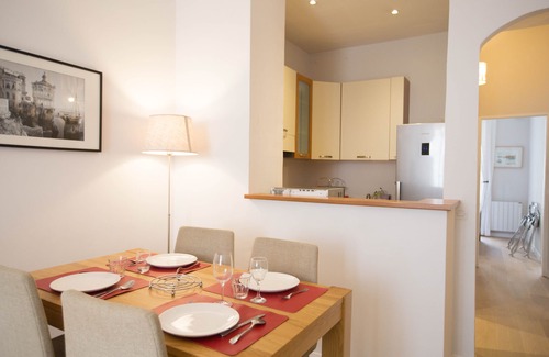 Vernier Apartment | Family-friendly apartment in an authentic neighborhood and its open market