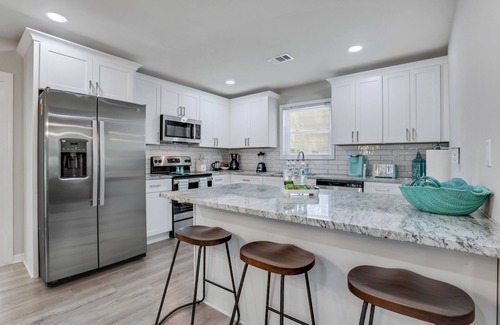 Church Street House | Family-Friendly Atlanta Home Near Airport with Patio, Backyard & EV Charger