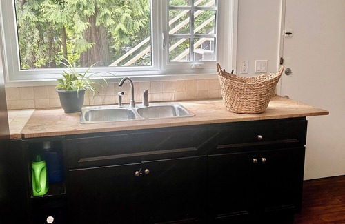 Edgemont House | Family friendly home in Edgemont Village North Vancouver-Mountain View’s