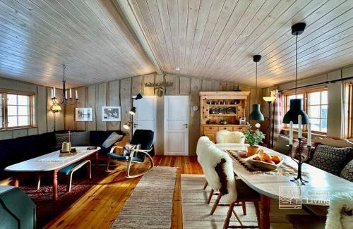 Sjusjoen House | Family-friendly cabin at Sjusjøen with ski trails, sauna and fireplace