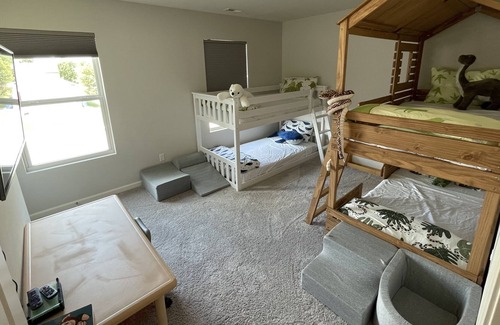 Wheeler House | Family friendly Chesterton home with convenient access to Northwest Indiana!