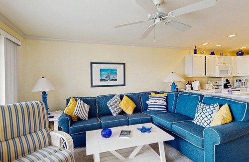Heron Harbour Isle Condo | Family-friendly condo with beach access, pools, covered deck, W/D & AC