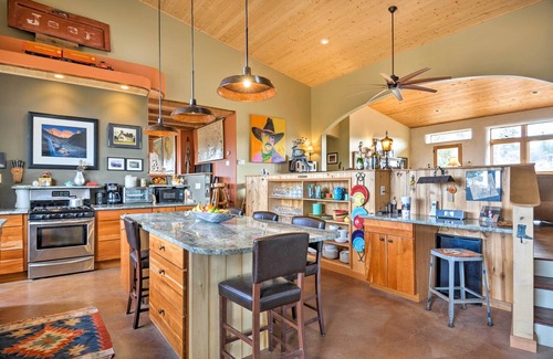 Del Norte House | Family-Friendly Del Norte Home w/Stunning Views!