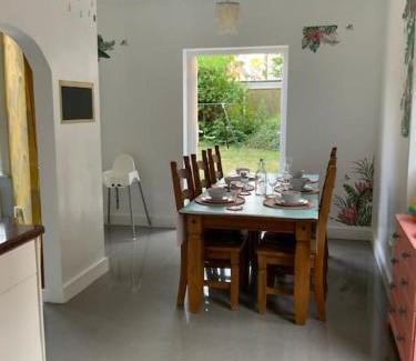 Winton Apartment | Family friendly flat, Perfect for a Dorset escape