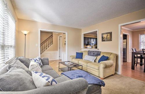 Greensboro House | Family Friendly Greensboro Home Pets Welcome