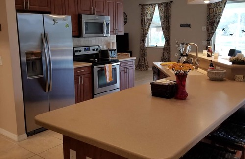 Lehigh Acres House | Family Friendly Home