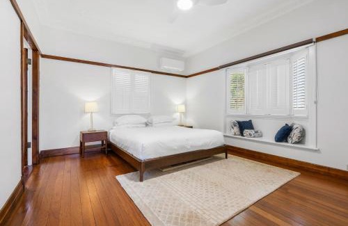 West End House | Family-Friendly Home in Vibrant West End