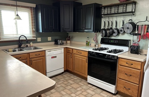 Lakewood  Shelby County House | Family Friendly Home in Cowden