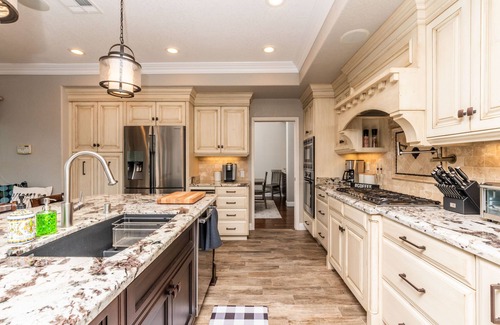 Felicita House | Family Friendly Home Away from Home w/Game room
