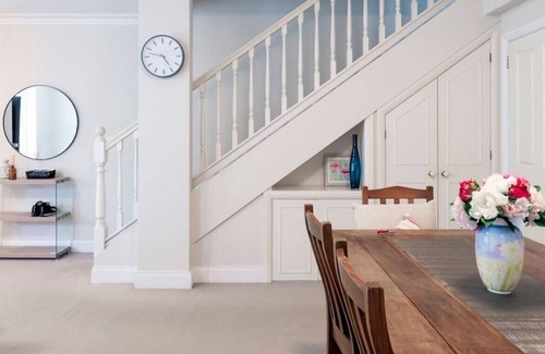 Cremorne Apartment | Family Friendly Home w/ Sydney At Your Doorstep