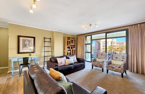 Century City Apartment | Family-Friendly Home with Ample Space