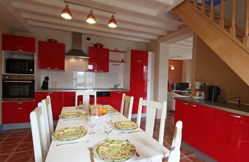 Feings Cottage | Family-Friendly Home with Outdoor Games, WiFi, and Garden in Perche Park