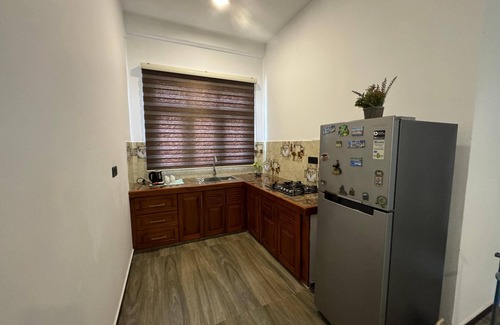 Negombo House | Family friendly homestay in lush greenery village in muthurajawela wetlands