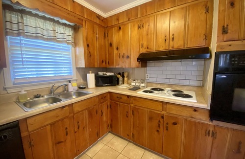 Tuscaloosa House | Family Friendly House- Close to Campus!