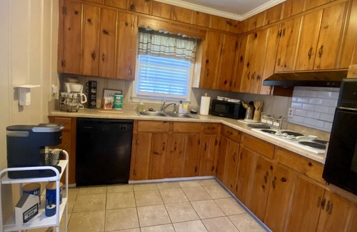 Tuscaloosa House | Family Friendly House- Close to Campus!