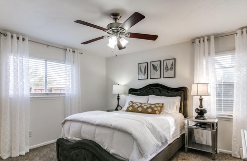 Rockwall House | Family Friendly House with Excellent Deck and Patio