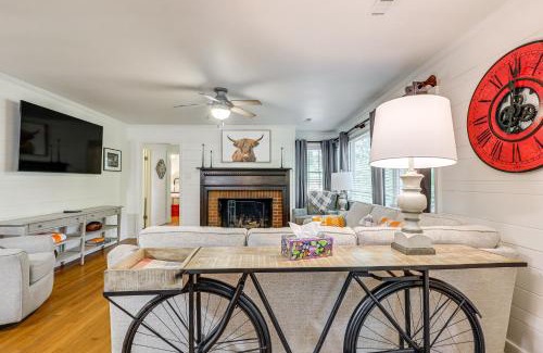 Knoxville House | Family-Friendly Knoxville Home Close to UT!