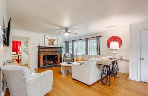 Knoxville House | Family-Friendly Knoxville Home Close to UT!