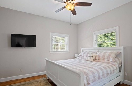 Hartwell House | Family-Friendly Lakefront Cabin with Private Dock