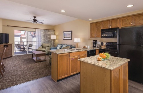 Table Rock Resort | Family Friendly Lodging in Branson at the Meadows
