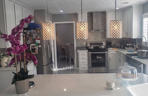 Dacula House | Family Friendly Neighborhood!