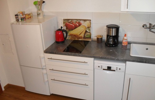 Gundelfingen Apartment | Family-friendly Non smoking holiday flat with garden in Freiburg-Gundelfinge