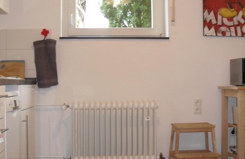 Gundelfingen Apartment | Family-friendly Non smoking holiday flat with garden in Freiburg-Gundelfinge