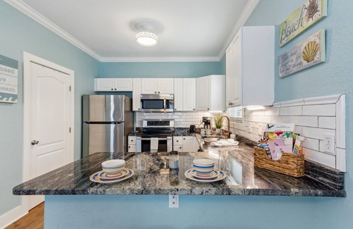 Ono Island House | Family-Friendly Pensacola Home < 1 Mi to Beach!