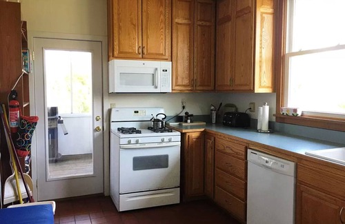 Carteret County House | Family-Friendly Private Waterfront Getaway!