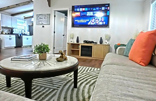 Weeki Wachee Gardens House | Family-Friendly Riverfront Home w/Game Room, Kayaks, Swim Mat & Space to Play