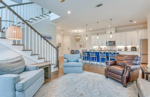 Lakeside at Blue Mountain Beach House | Family-Friendly Santa Rosa Home Walk to Beach!