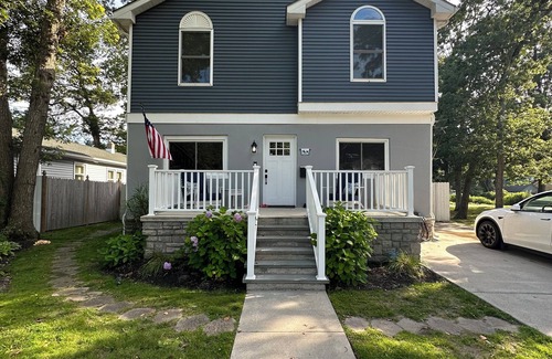 Somers Point House | Family Friendly Shore Home