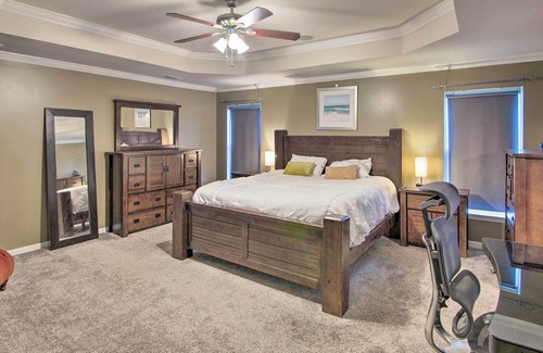 Spring Hill House | Family-Friendly Spring Hill Home w/ Theater!