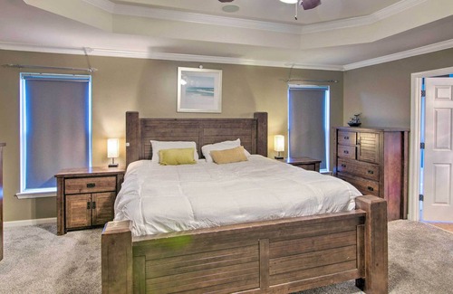 Spring Hill House | Family-Friendly Spring Hill Home w/ Theater!