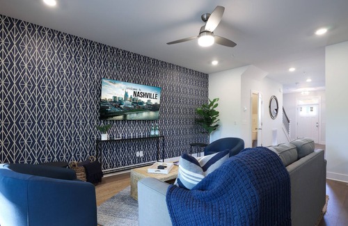 Gallatin House | Family-Friendly Townhome Near Gallatin Marina!