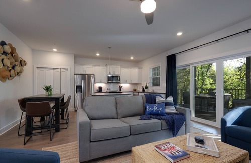 Gallatin House | Family-Friendly Townhome Near Gallatin Marina!