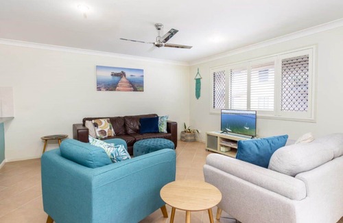 Bellara House | FAMILY FRIENDLY TOWNHOUSE IN BELLARA