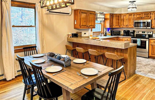 Moultonborough House | Family friendly~Lake Kanasatka~Trout Pond~Kayaks