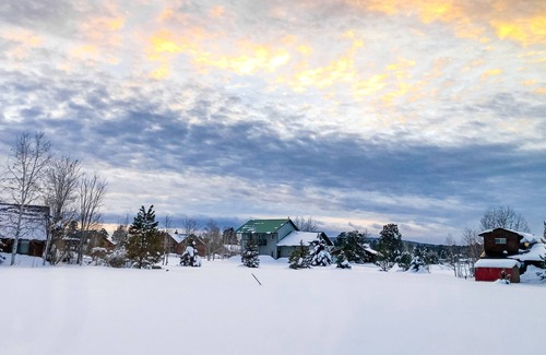 Pagosa Highlands House | Family-friendly home with firepit, deck, grill, fireplace, lake & mountain views