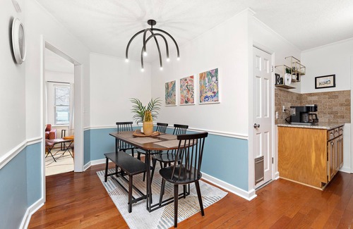 South Kansas City House | Family Friendly Kansas City Ranch in the Center of it All