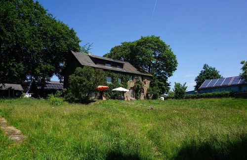 Hellenthal House | Family-friendly vacation home Distelfink am Nationalpark-Pets welcome!