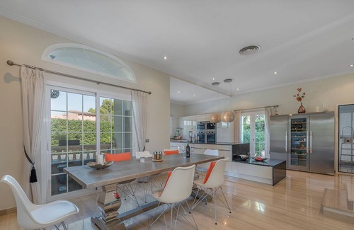 Santa Ponsa Ski Chalet | Family-friendly Villa Tres Reyes with spacious pool area